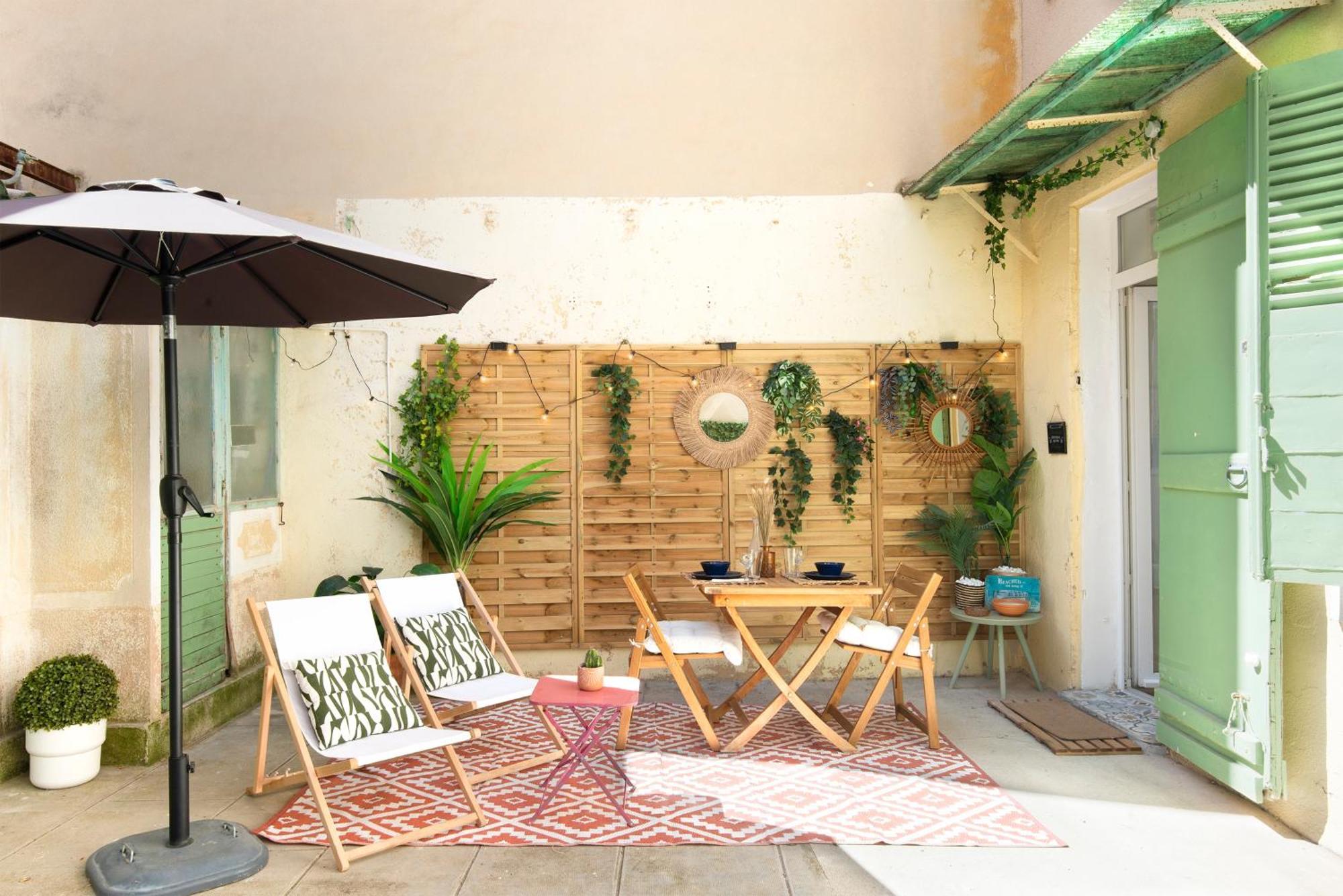 Paradis D'Amour Avec Terrasse Marseille Extérieur photo