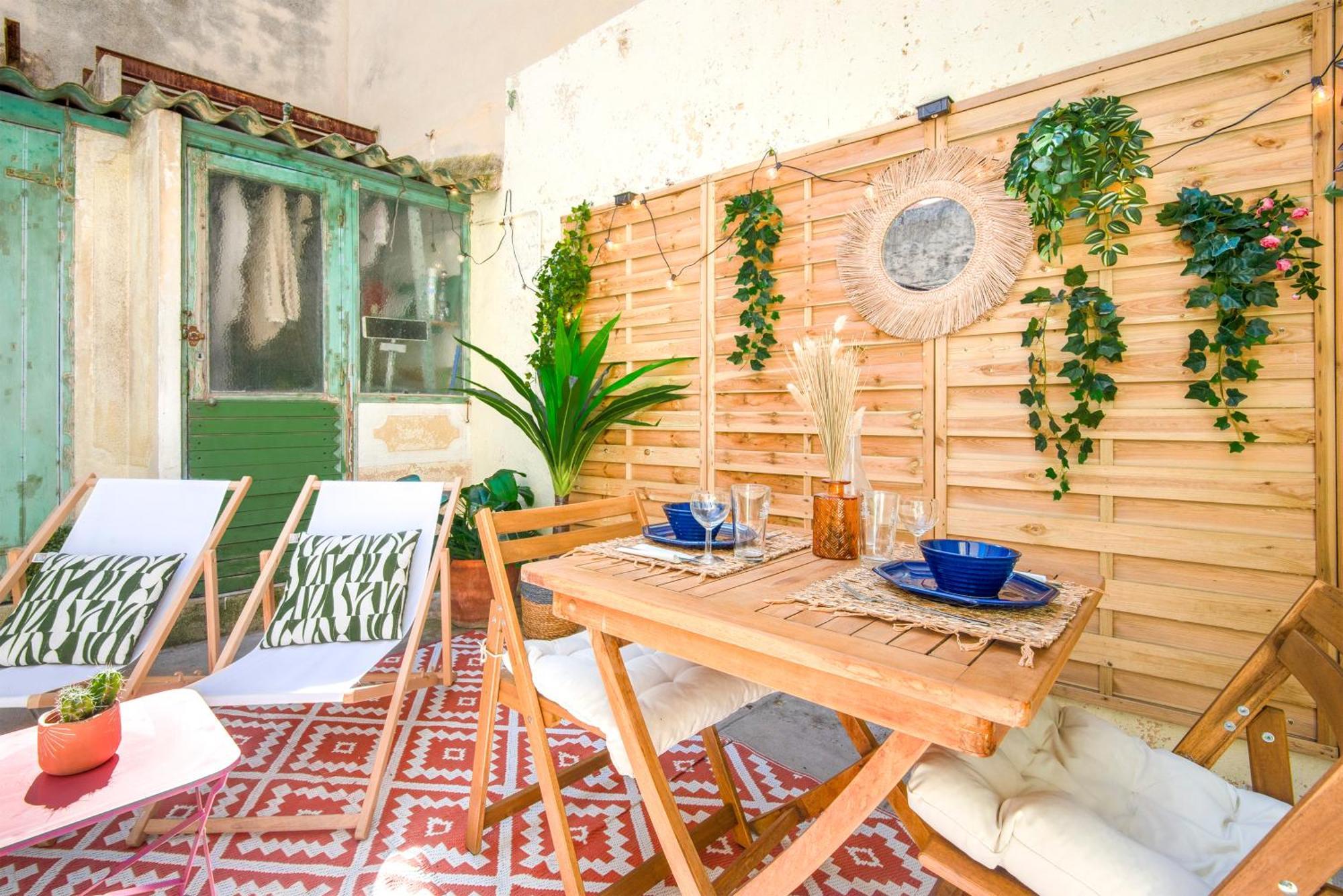Paradis D'Amour Avec Terrasse Marseille Extérieur photo